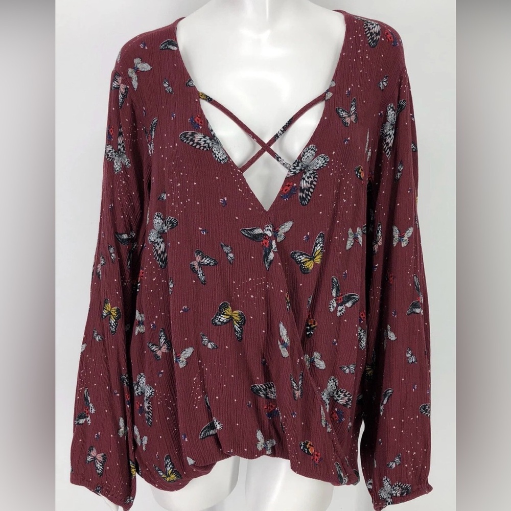 Butterfly Print V-Neck Women's Top - 3X